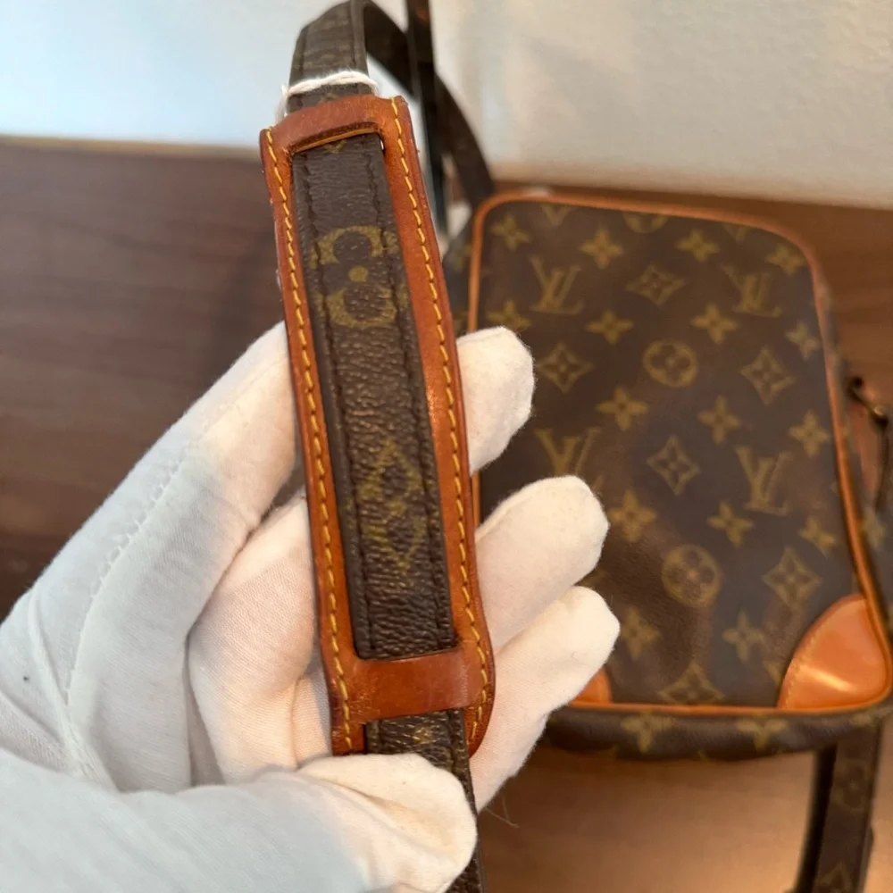 Vintage Louis Vuitton Amazon 100% Authentic‎